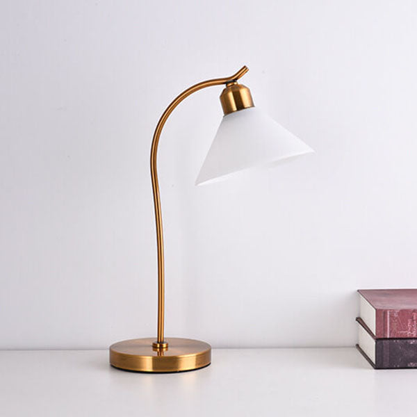 Metal Cone Table Lamp