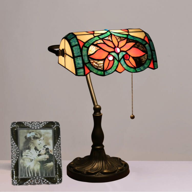 Floral Peach Heart Stained Table Lamp