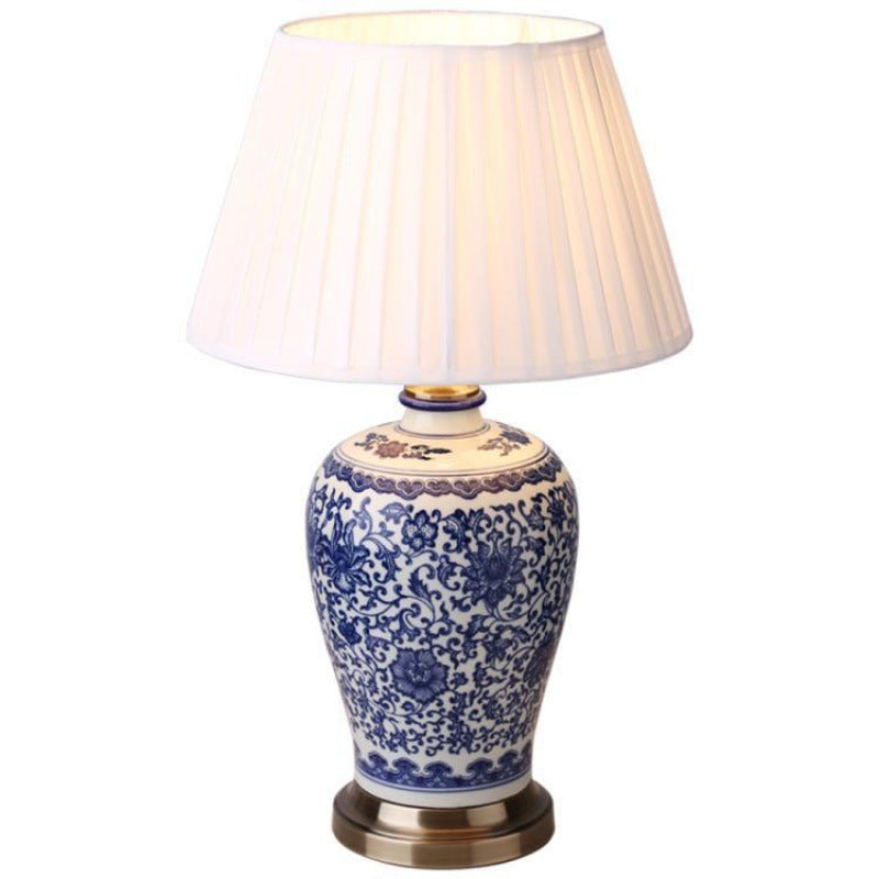 Ceramic Fabric Electroplated Antique Table Lamp