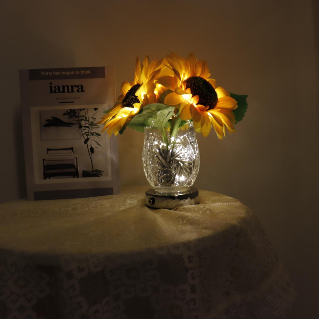 Sunflower Glass Vase Table Lamp