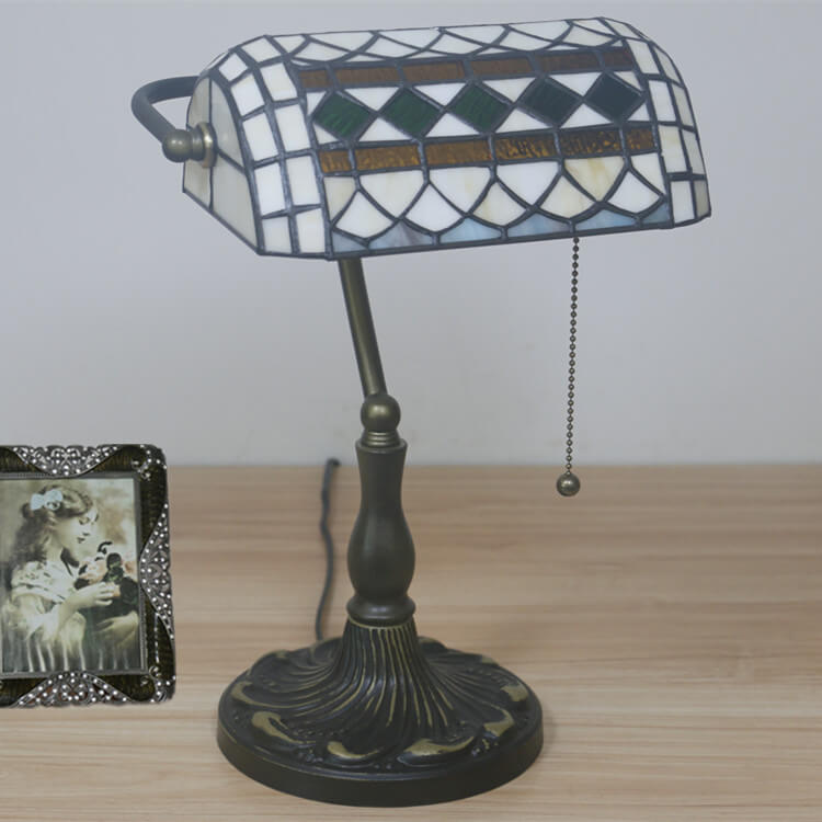 European Vintage Tiffany Table Lamp