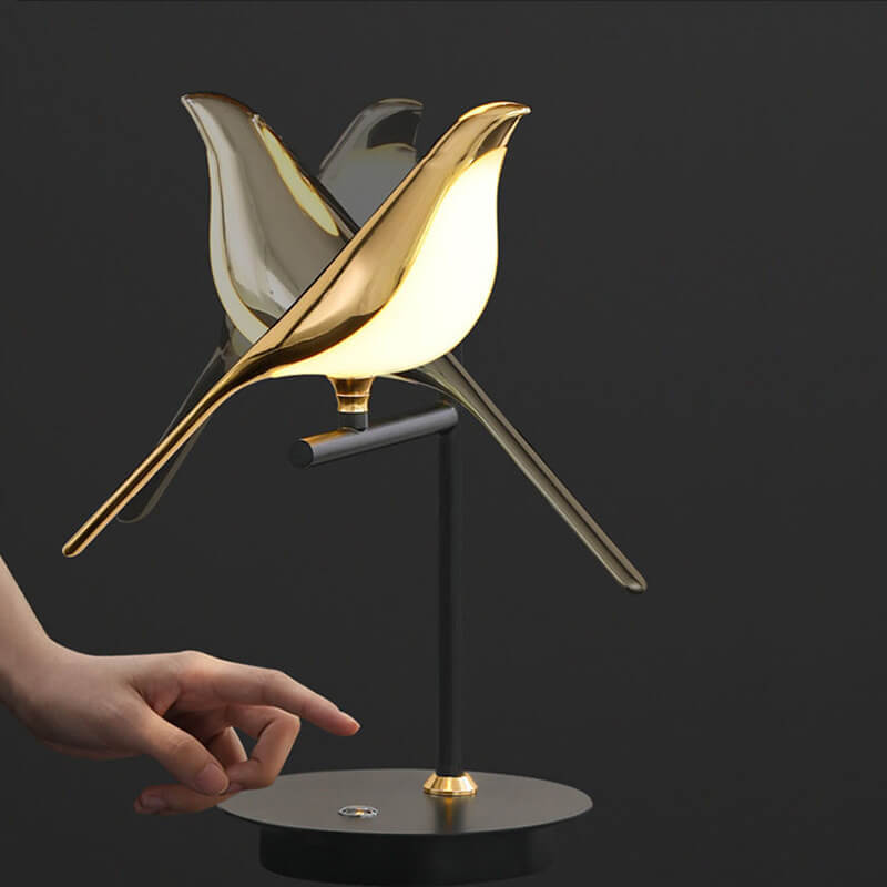 Magpie Bird Table Lamp
