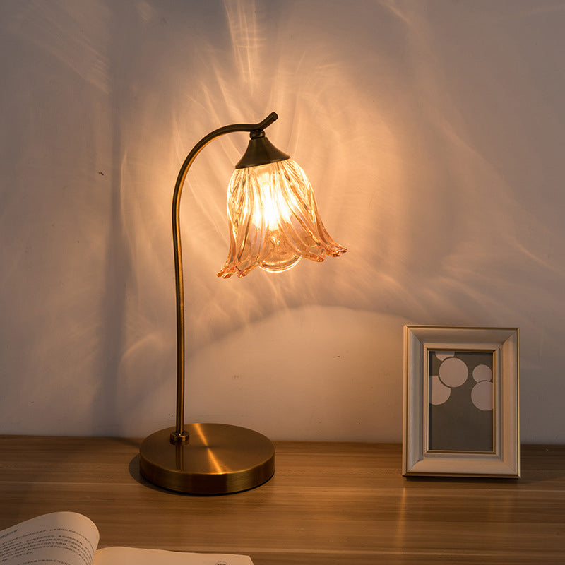 Round Flower Shaped Metal Table Lamp