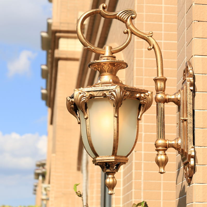 Aluminum Glass Carved Lantern Outdoor Light