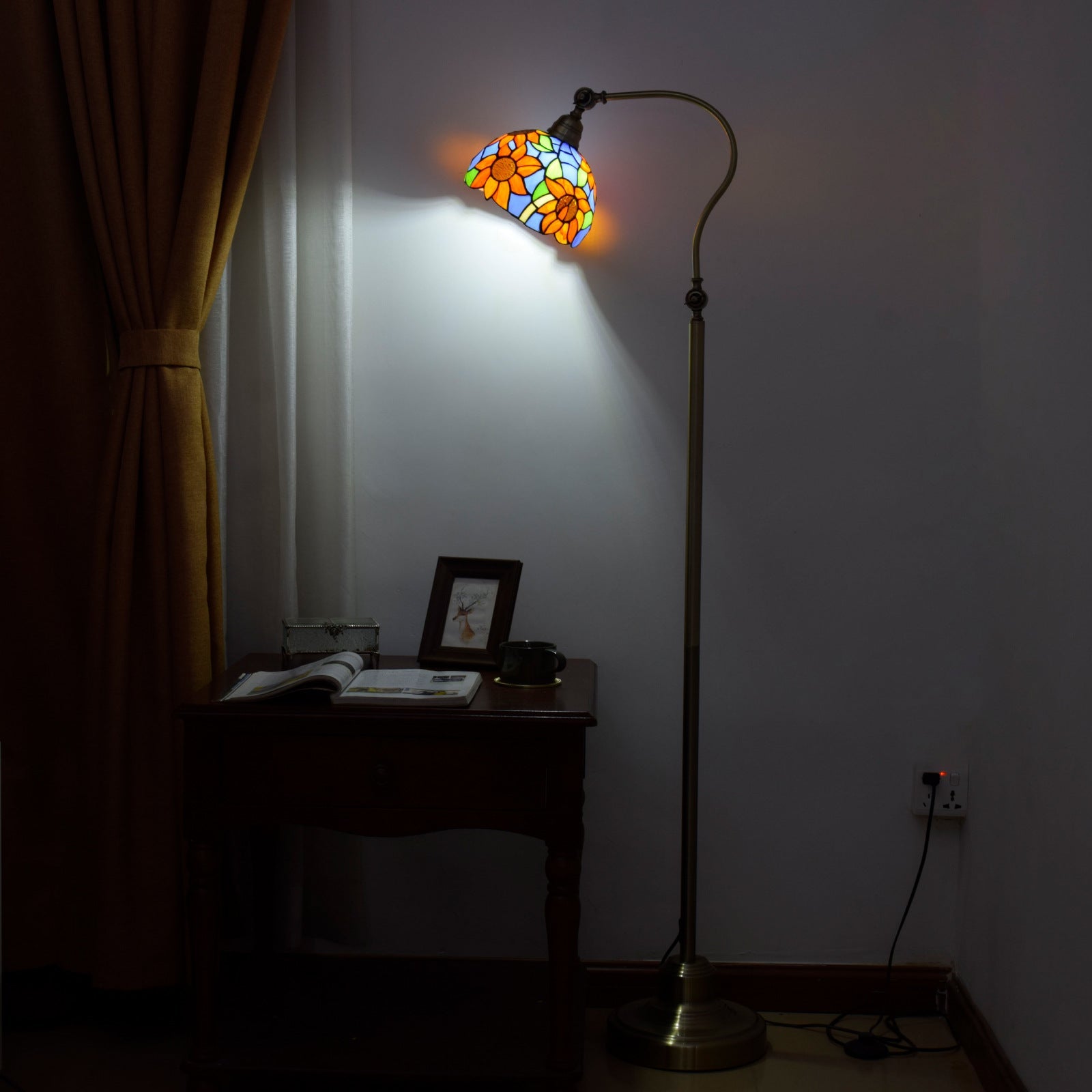 Iron Glss Dome Round Floor Lamp
