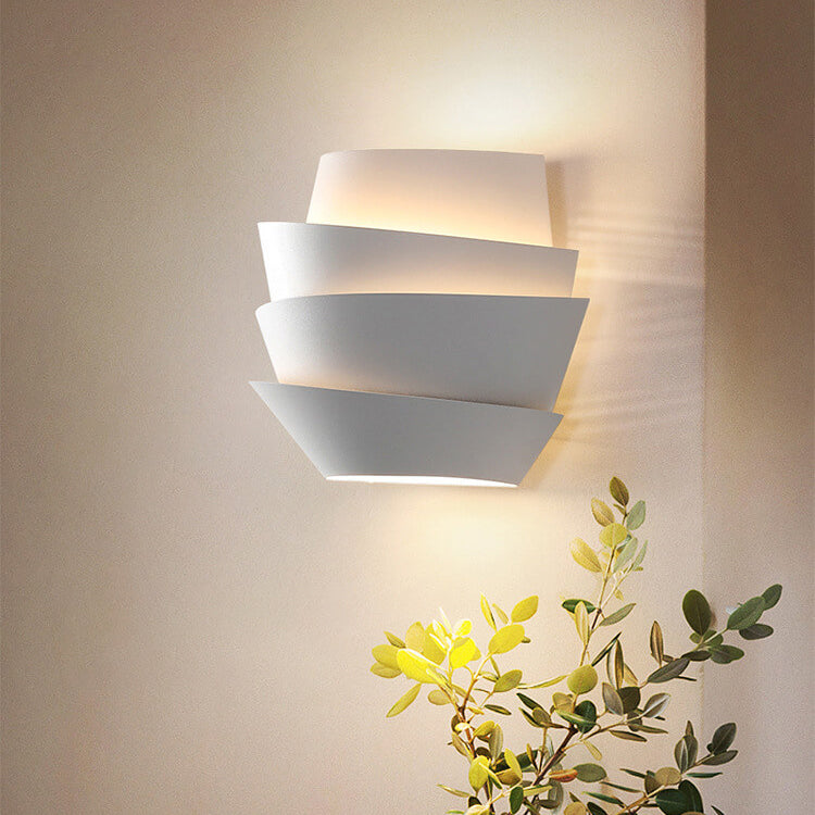 Layers Half Cylinder Iron 2-Light Wall Lamp
