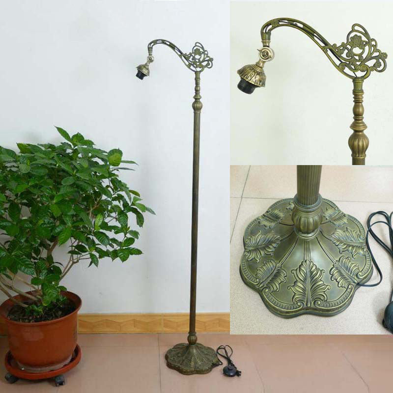 Traditional Tiffany Stained Glass Floor Lamp