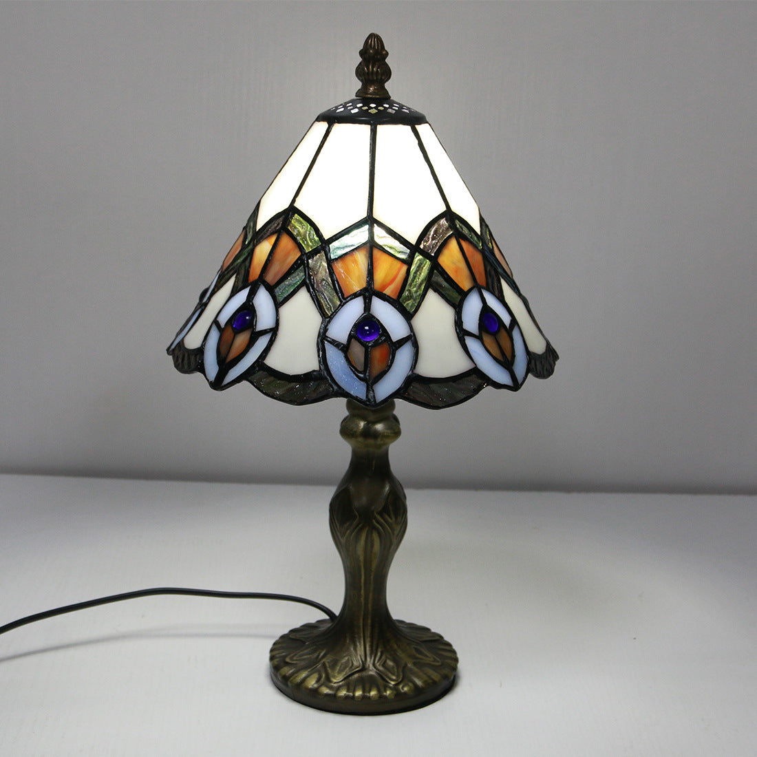 Animal Flower Decoration Stained Table Lamp