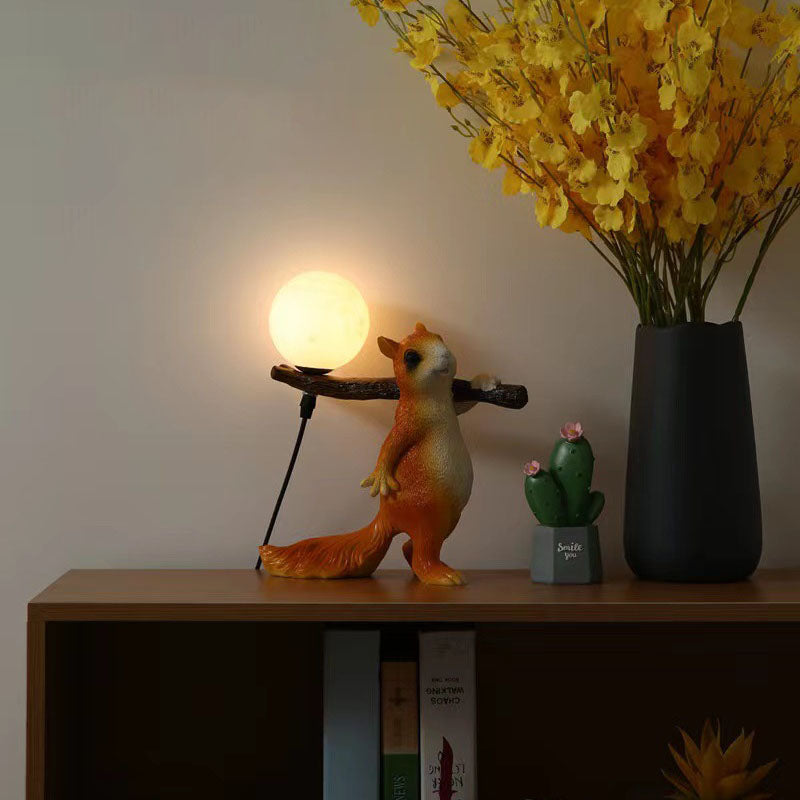 Squirrel Resin Glass Bedroom Table Lamp