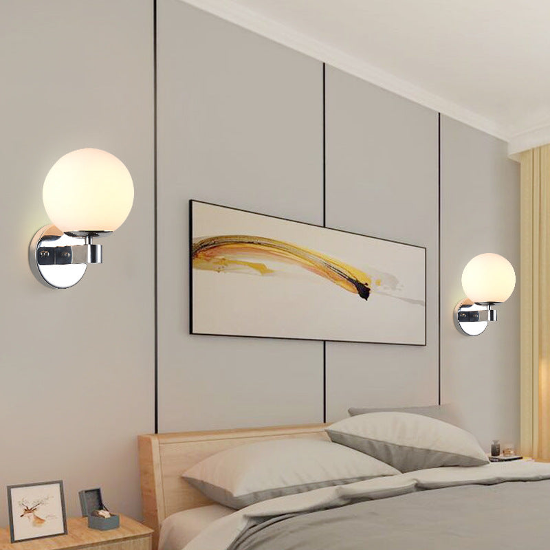 Minimal Round Head Iron Wall Lamp