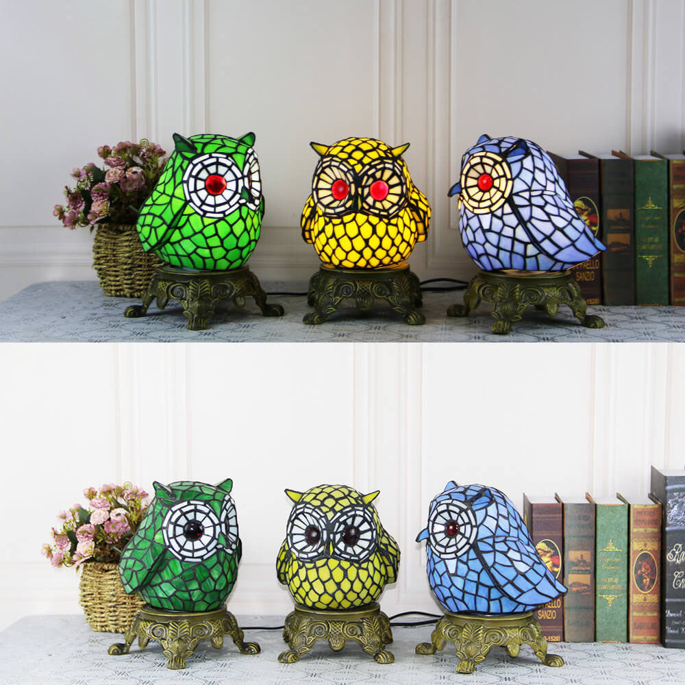 Cartoon Parrot Resin Stained Table Lamp