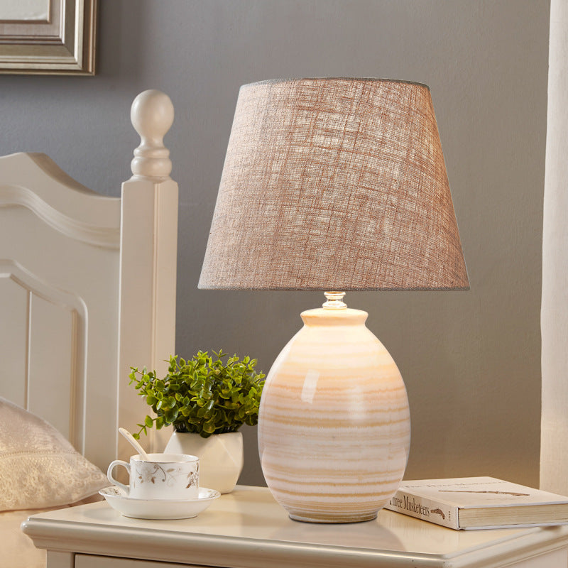 Minimal Ceramic Hardware Table Lamp