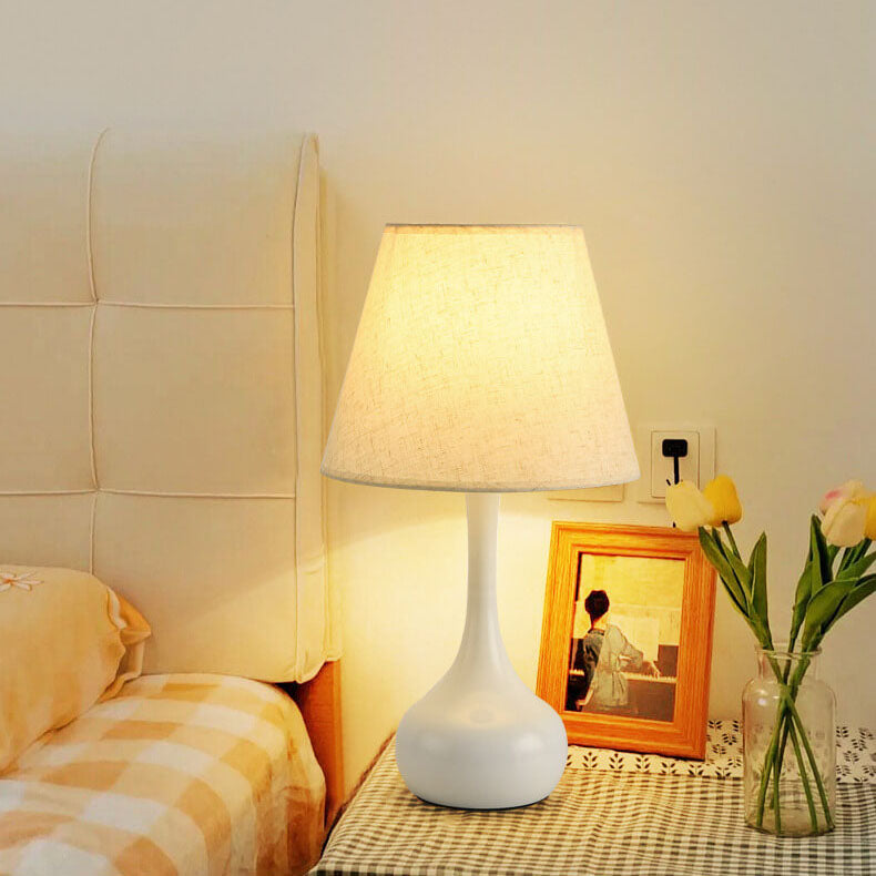 Pure Black White Iron Table Lamp