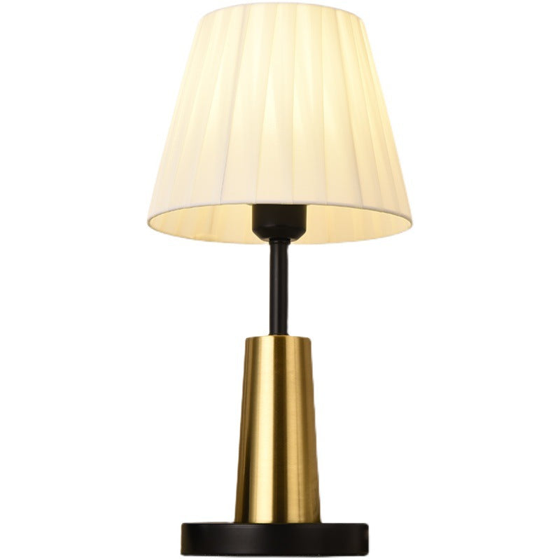 Iron Cloth Table Lamp