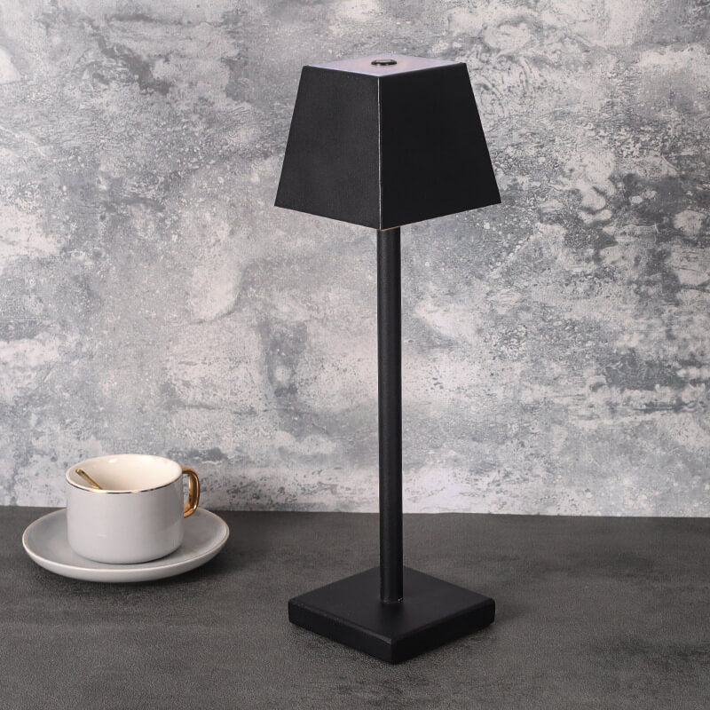 Solid Color Square Metal Table Lamp