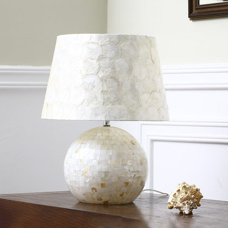 Round Oval Hardware Fabric Table Lamp