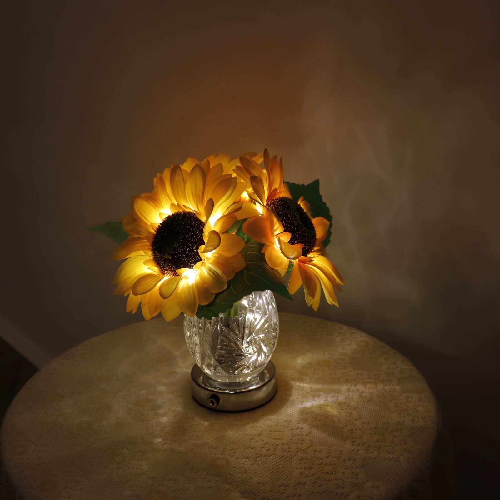 Sunflower Glass Vase Table Lamp