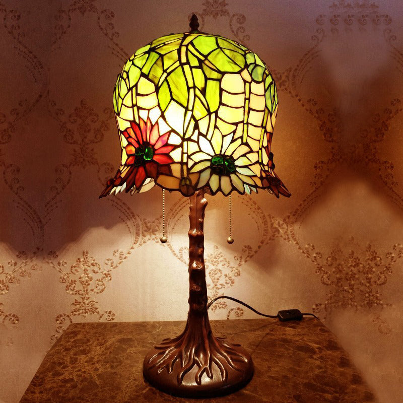 Pod-like Sunflower Pattern Iron 2-Light Table Lamp
