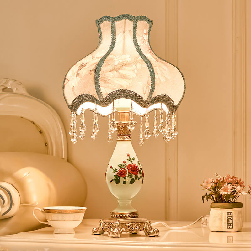 Carving Resin Fabric Alloy Table Lamp