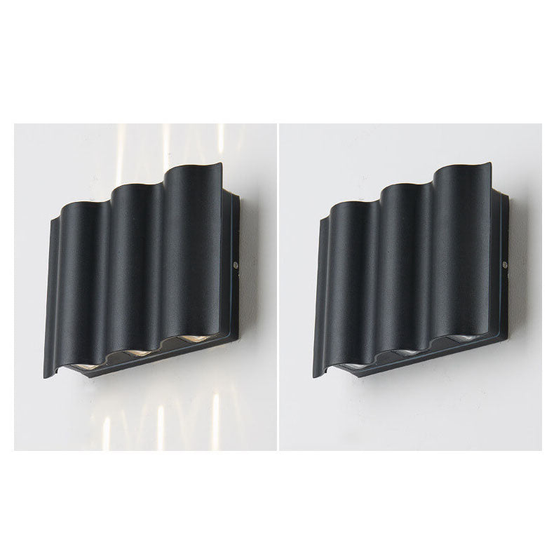 Wave Aluminum Outdoor Light