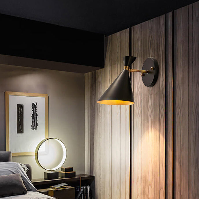 Horn Black Gold Wall Lamp