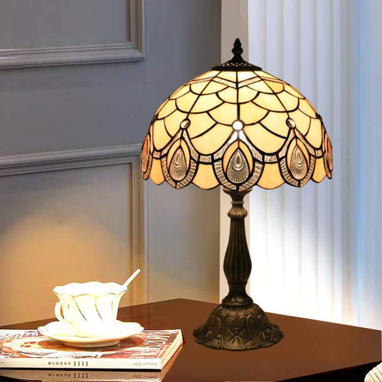 Lotus Resin Stained Glass Table Lamp