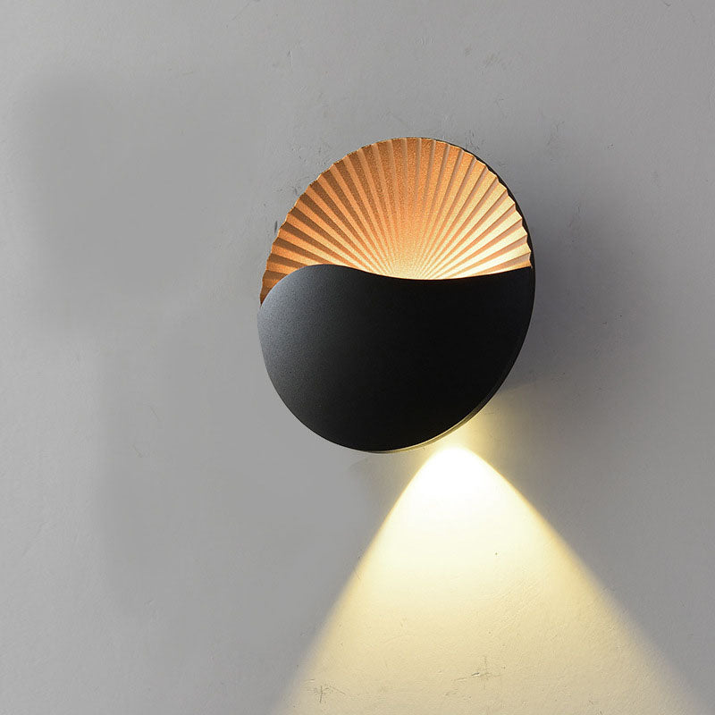 Round Shell Aluminum Garden Outdoor Light
