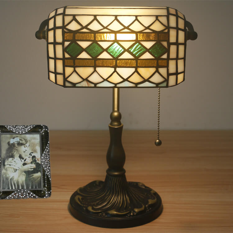 European Vintage Tiffany Table Lamp