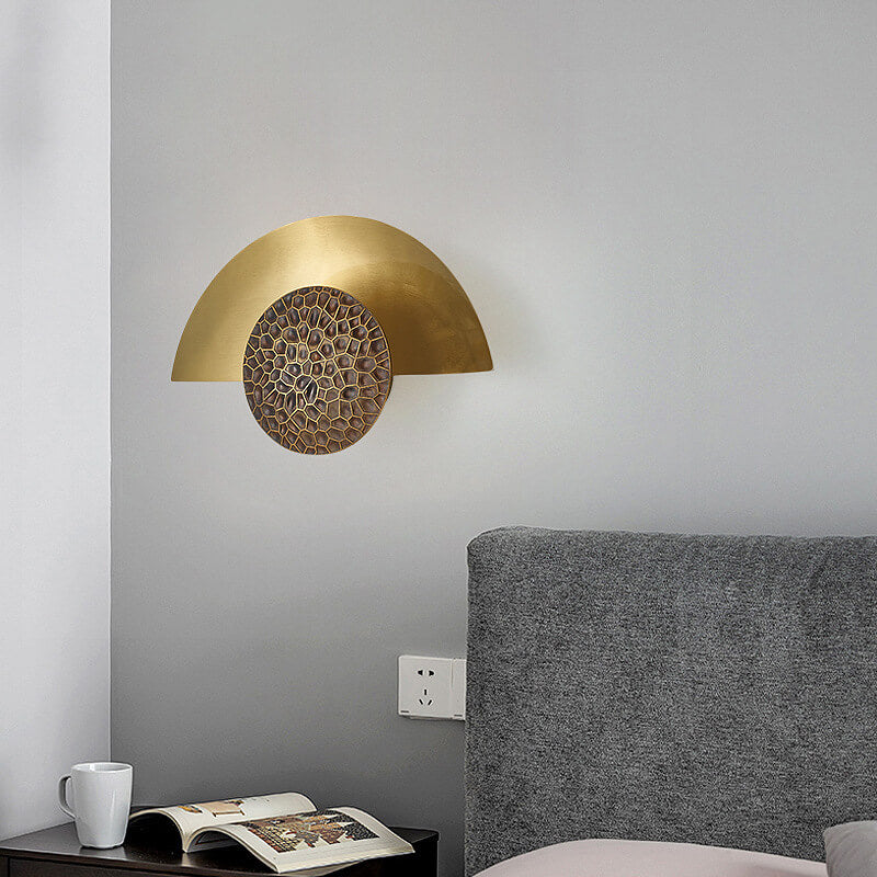 Half-Moon Round Iron Wall Lamp