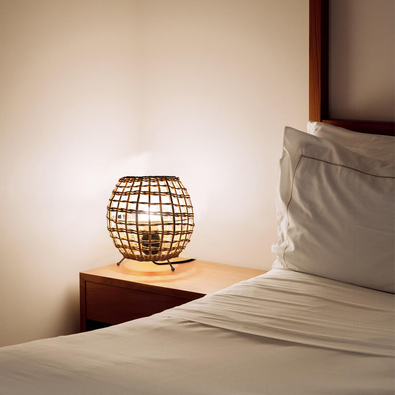 Farmhouse Metal Weaving Cane Table Lamp