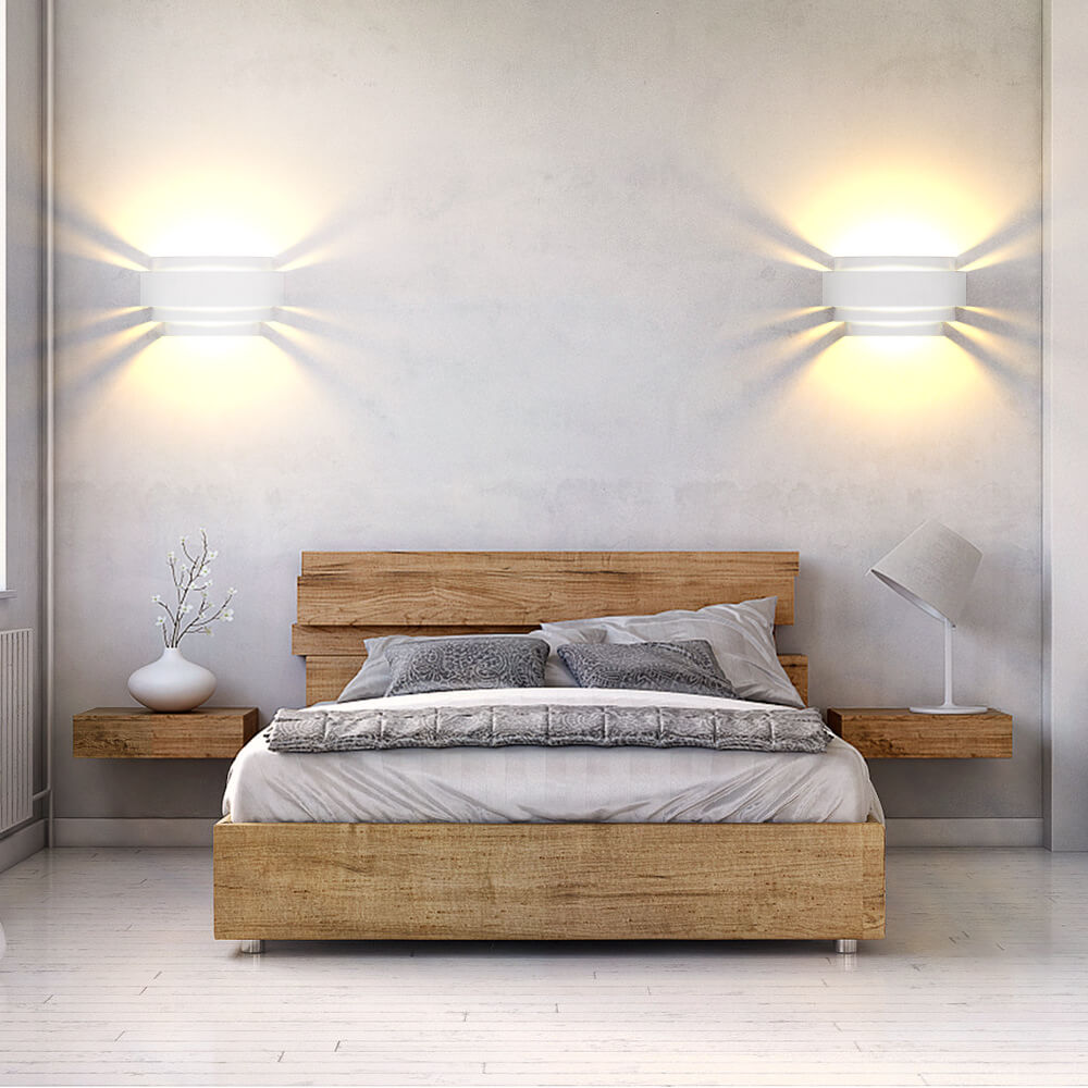 Solid Color Half-circle Iron Wall Lamp