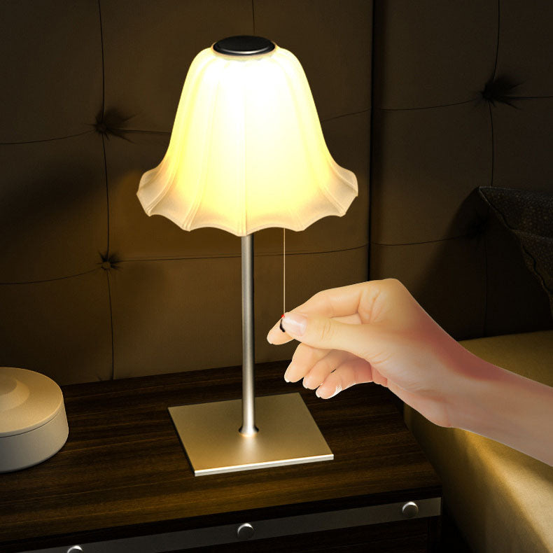 Pleated Aluminum Table Lamp