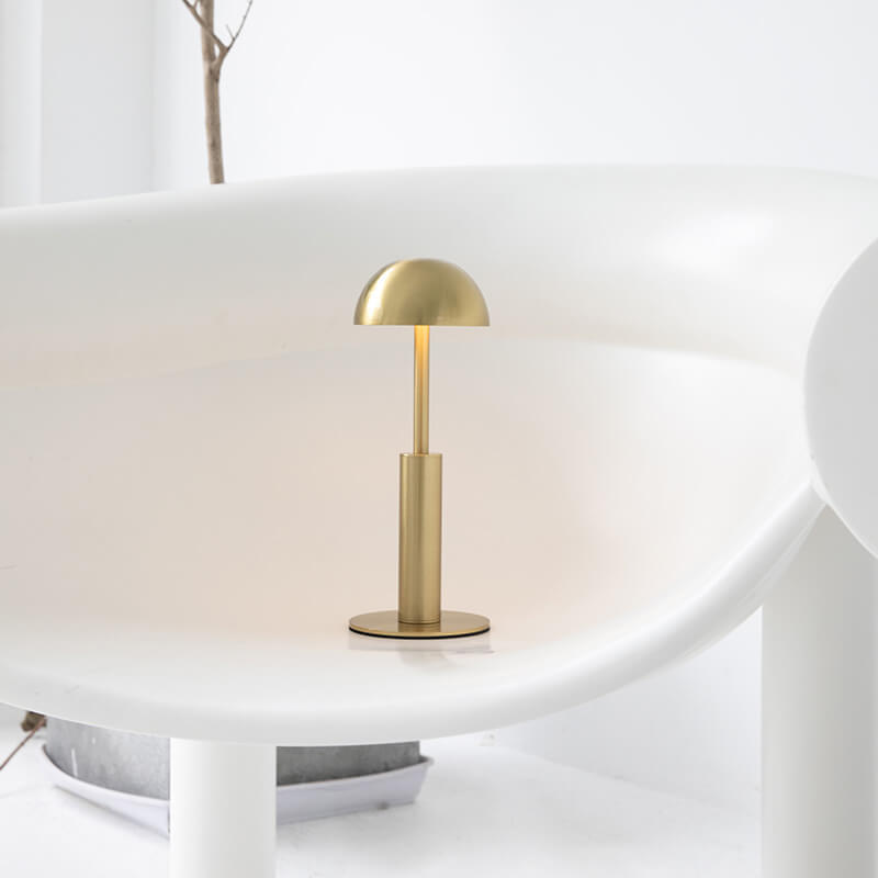 Gold Dome Charging Table Lamp