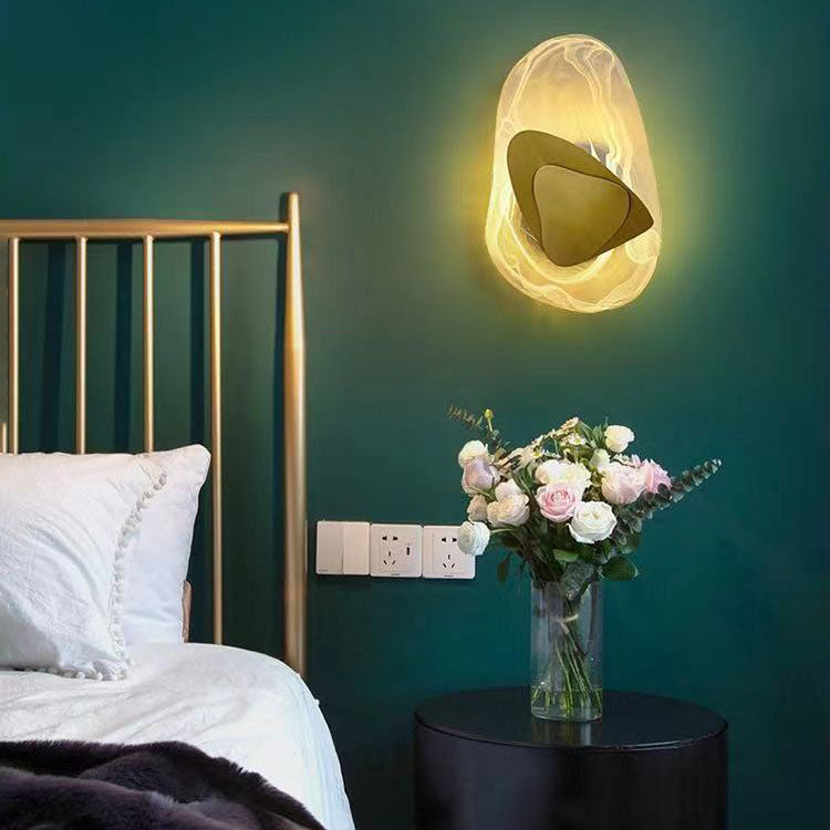 Irregular Oval Hardware Glass Wall Lamp