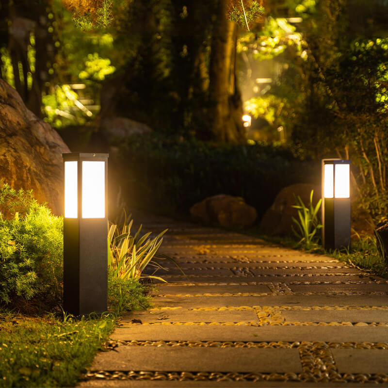 Modern Solar Lawn Square Outdoor Light