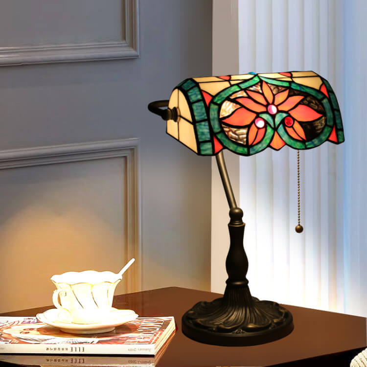 Floral Peach Heart Stained Table Lamp