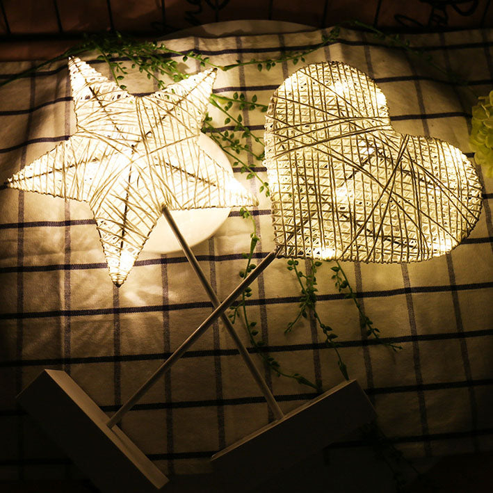 Pattern Rattan Weaving Night Table Lamp
