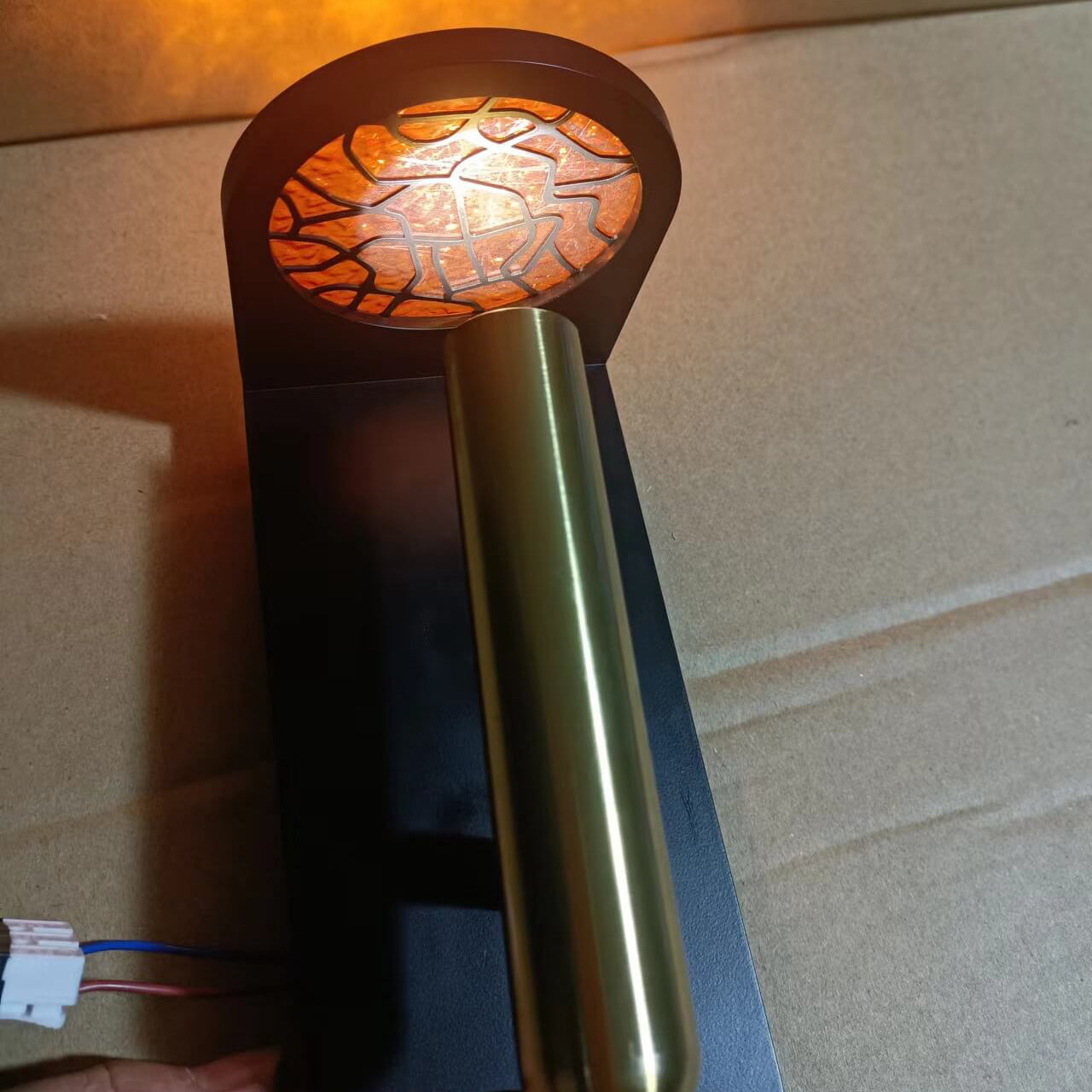 Flame Shadow Rotatable Wall Lamp