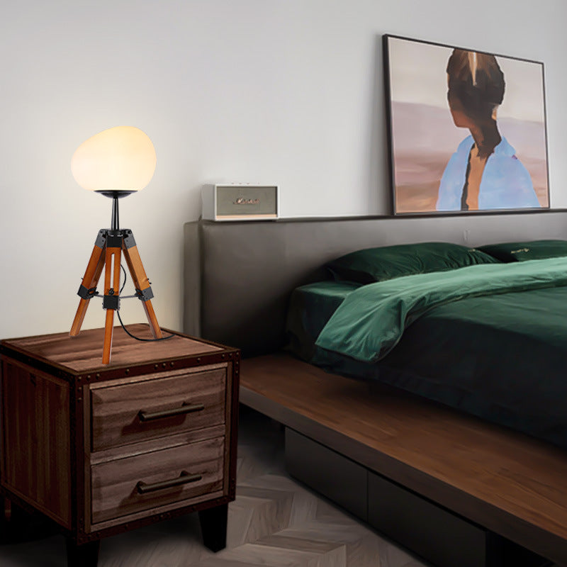 PE Round Wood Tripod Table Lamp