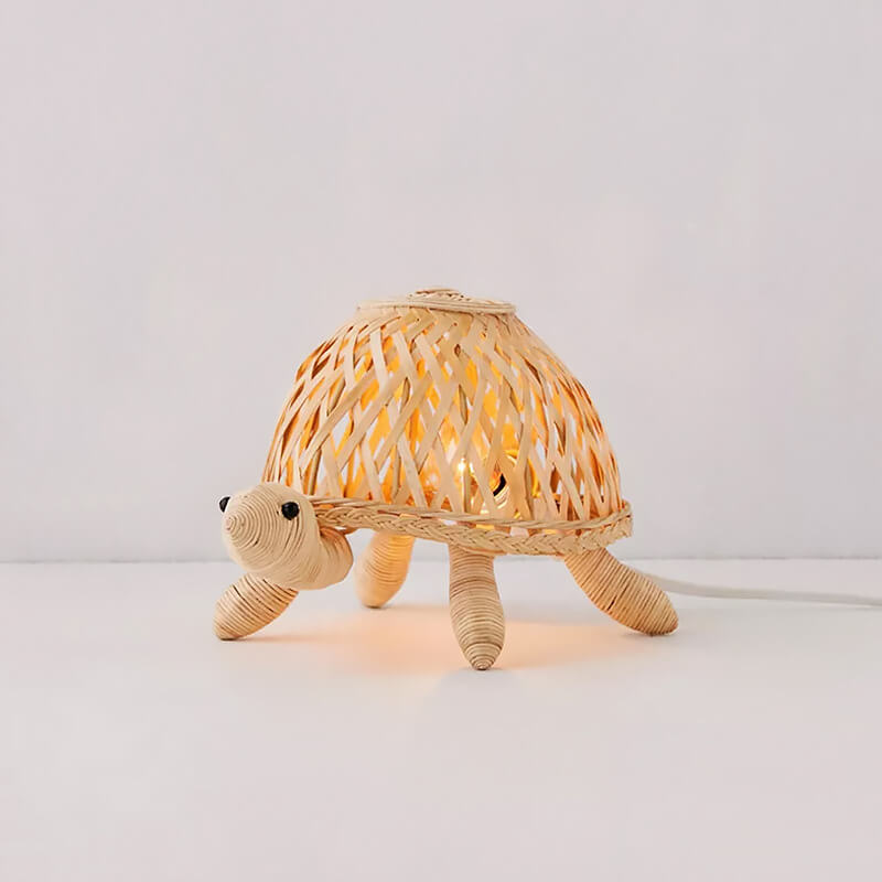 Rattan Weaving Turtle Table Lamp