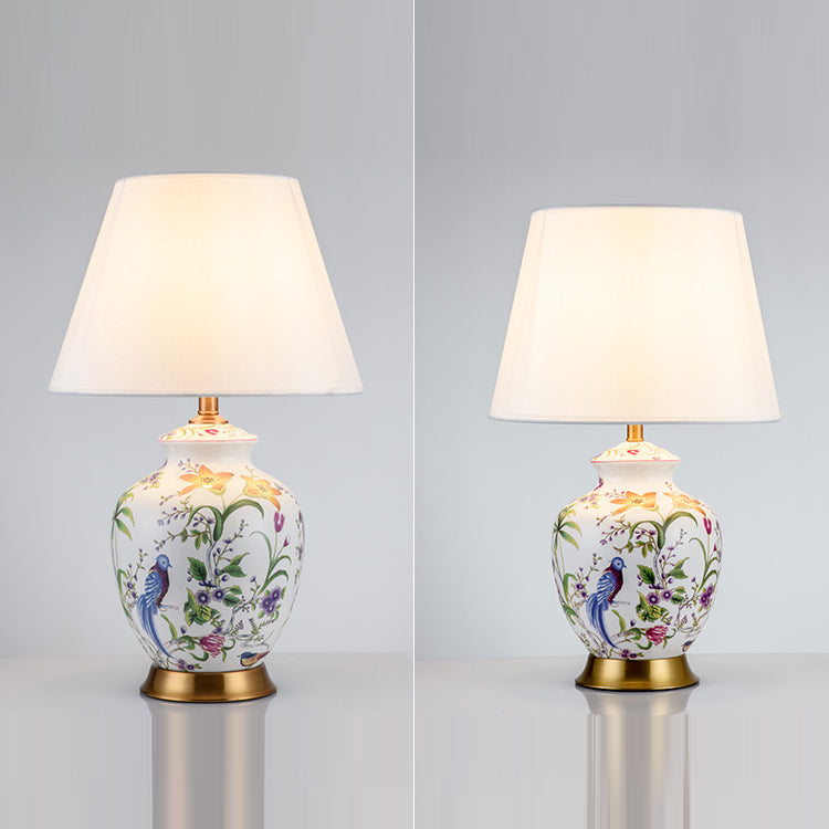 Oval Round Flower Bird Table Lamp