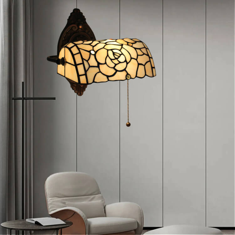 Floral Stained Glass Living Wall Lamp