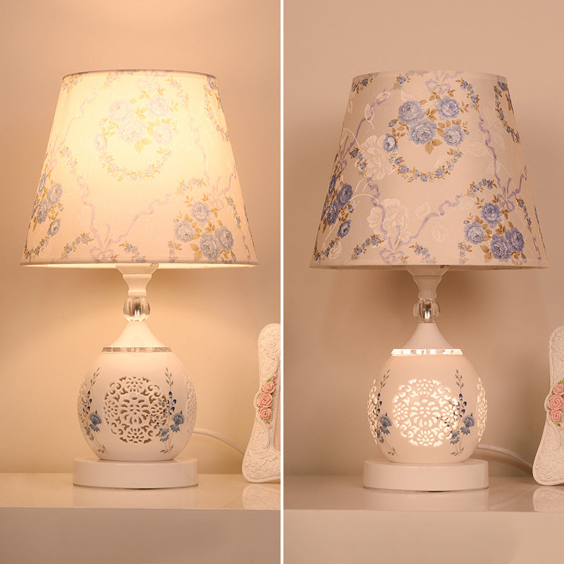 Style Ceramic Table Lamp