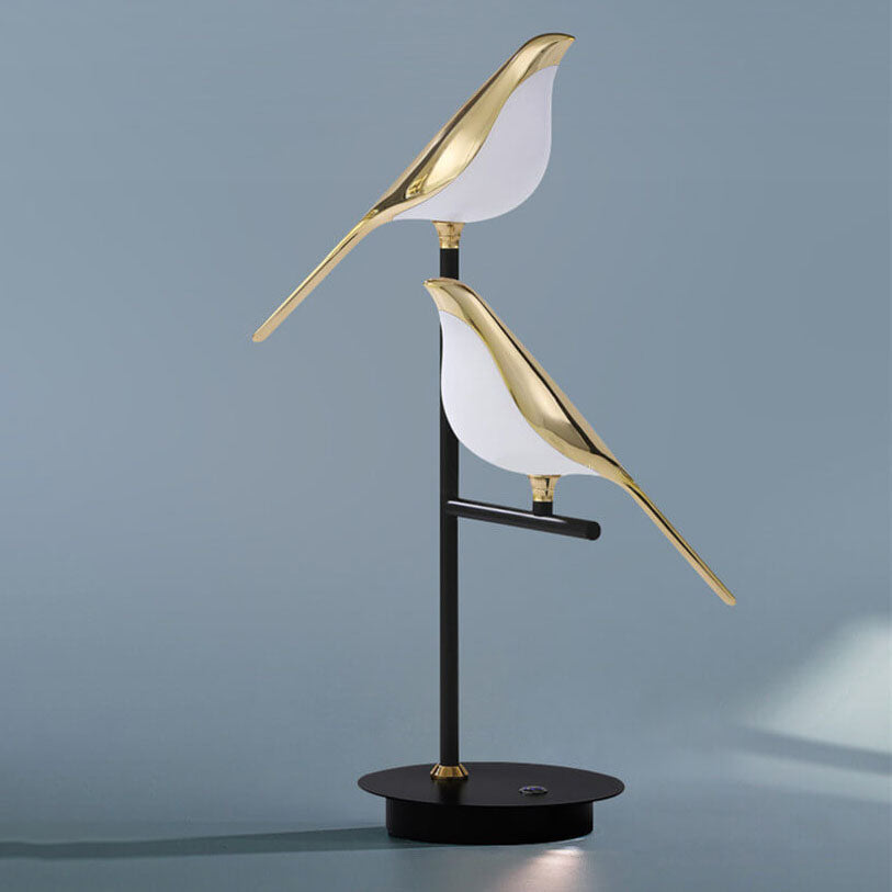 Magpie Bird Table Lamp