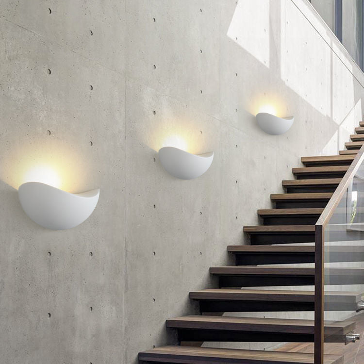 Half Moon Circle Aluminum Wall Lamp