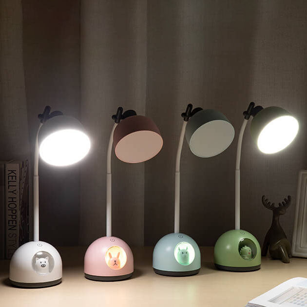 Cartoon Student Charging Table Lamp