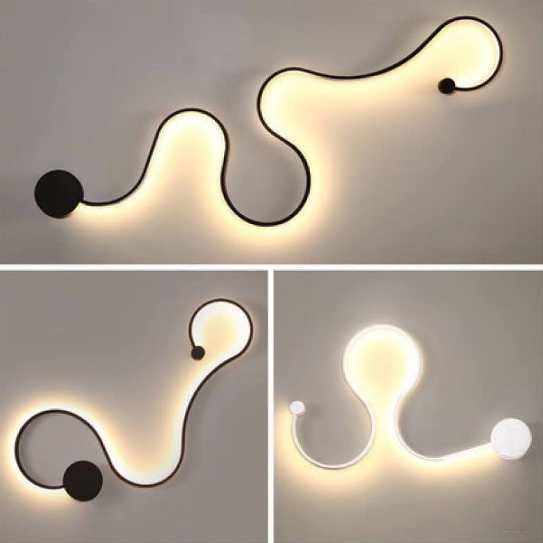 Long Aluminum Snake Shaped Wall Lamp