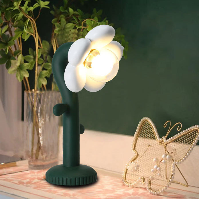 Floral Greenery Table Lamp