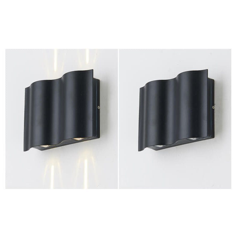 Wave Aluminum Outdoor Light