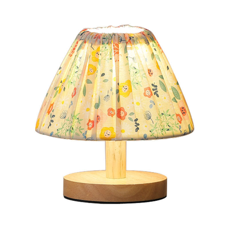 Iron Flower Shape Table Lamp